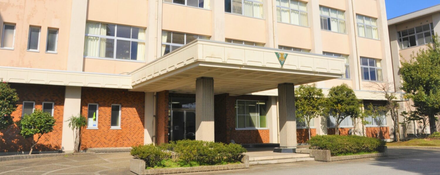 富山県立魚津高等学校